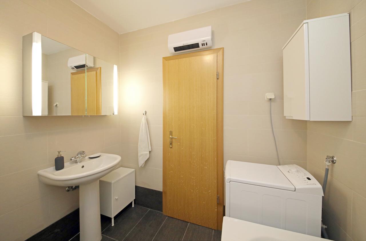 Apartment 330 ドゥブロブニク エクステリア 写真
