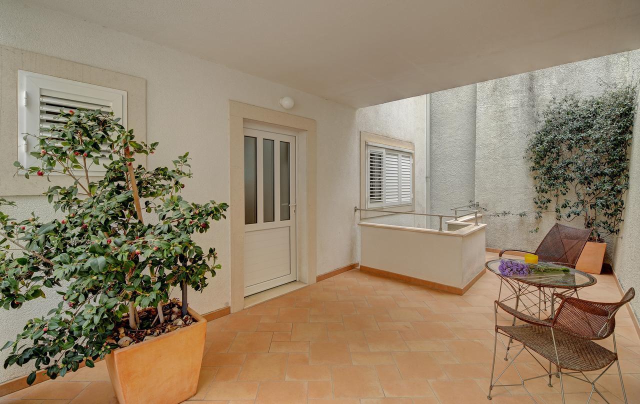 Apartment 330 ドゥブロブニク エクステリア 写真
