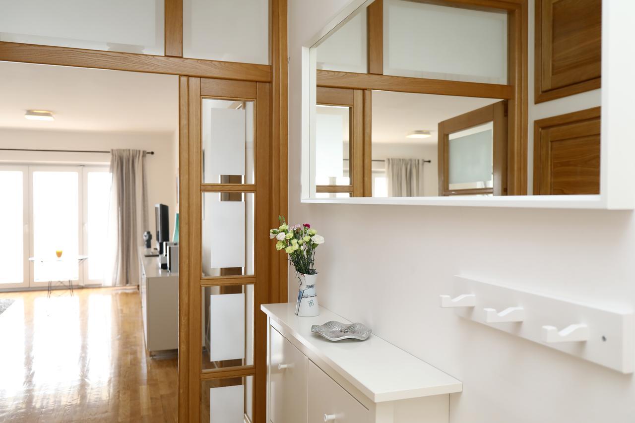 Apartment 330 ドゥブロブニク エクステリア 写真